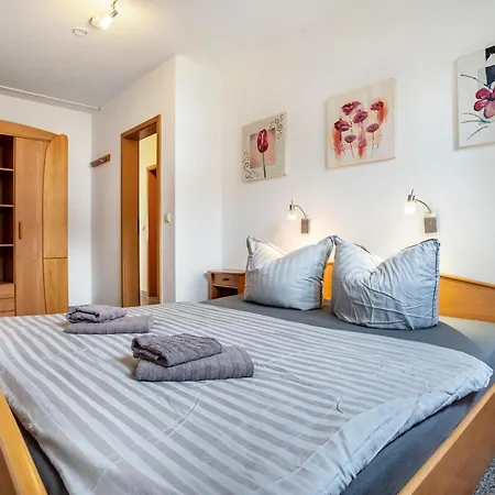 Haus Frohsinn - 2 * Binz