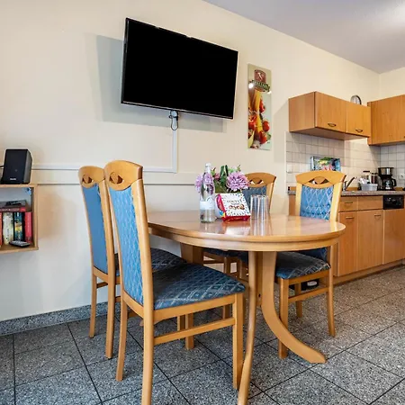 Haus Frohsinn - 2 * بينز